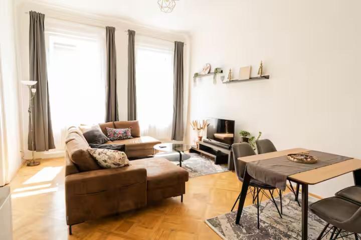 Luxury In Vaclavske Namesti * Praga